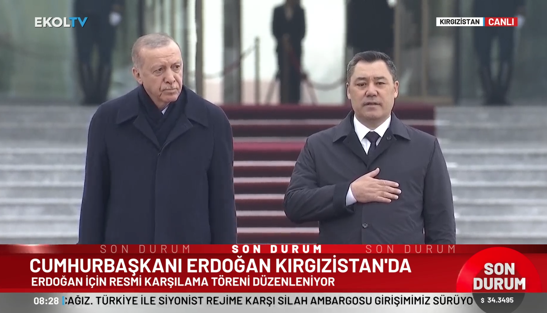 Erdoğan, Kırgızistan'da resmi törenle karşılandı