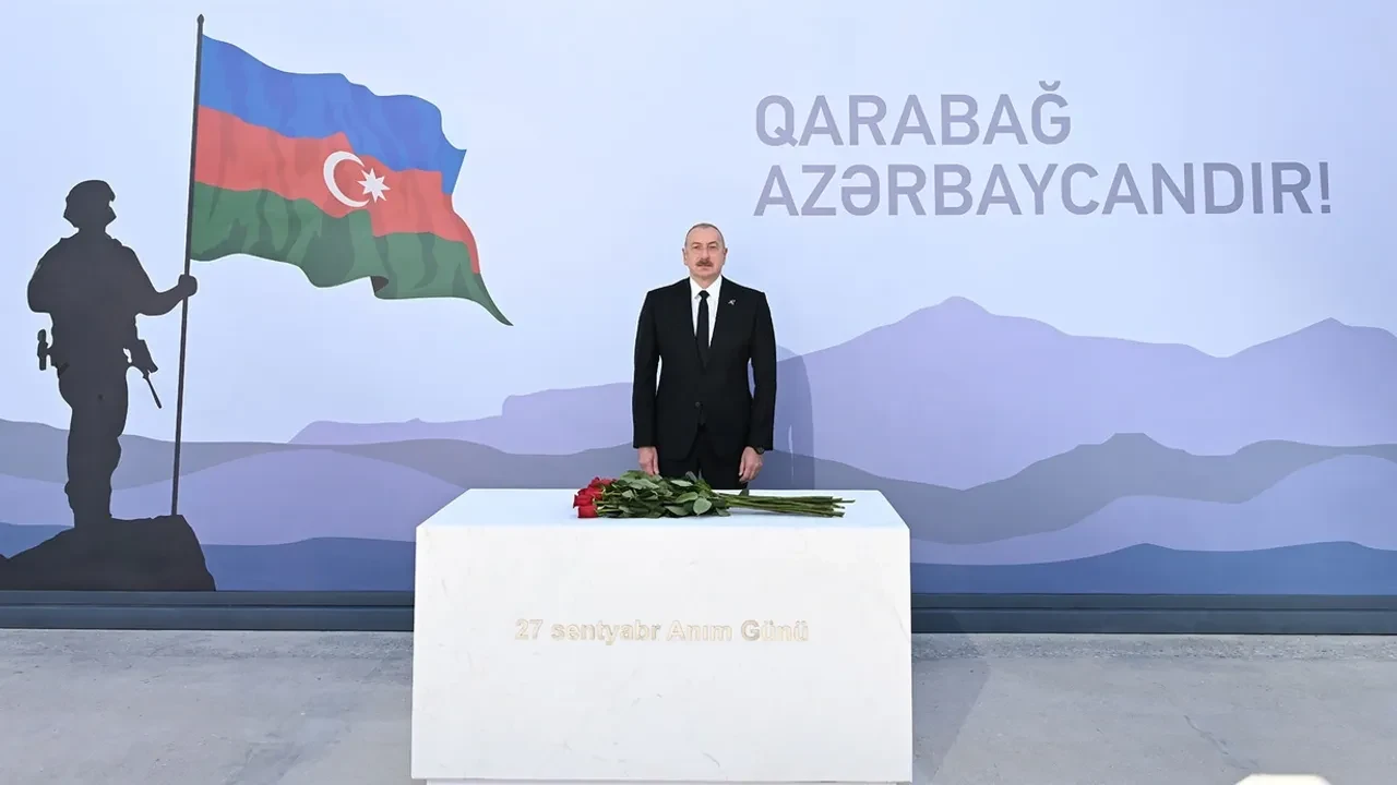 Aliyev, İkinci Karabağ Zaferi’nin yıldönümünde konuştu: Ermenistan yeni bir savaşa karşı kışkırtılıyor!