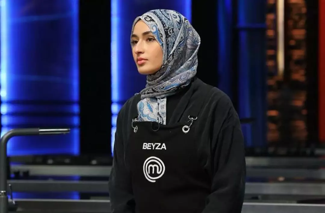 MasterChef Beyza kararını duyurdu! Yüzü yanan MasterChef Beyza Huri Aydın yarışmadan ayrılacak mı, devam mı edecek?