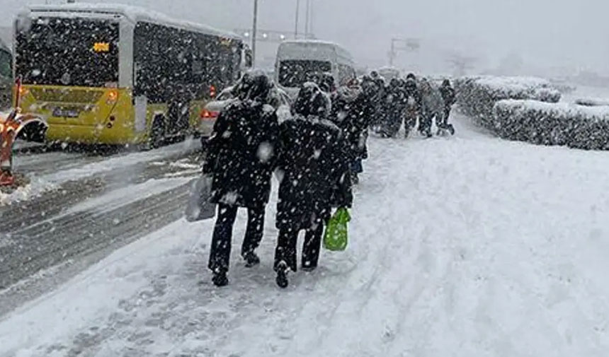 Şapka, eldiven takma vakti geldi! Meteoroloji'den yağmur ve kar uyarısı