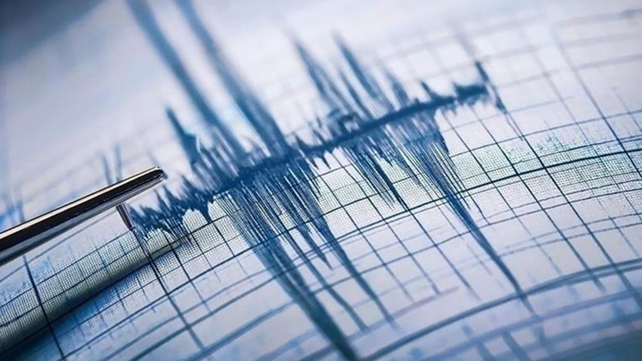 AFAD büyüklüğünü açıkladı: Ege Denizi'nde deprem