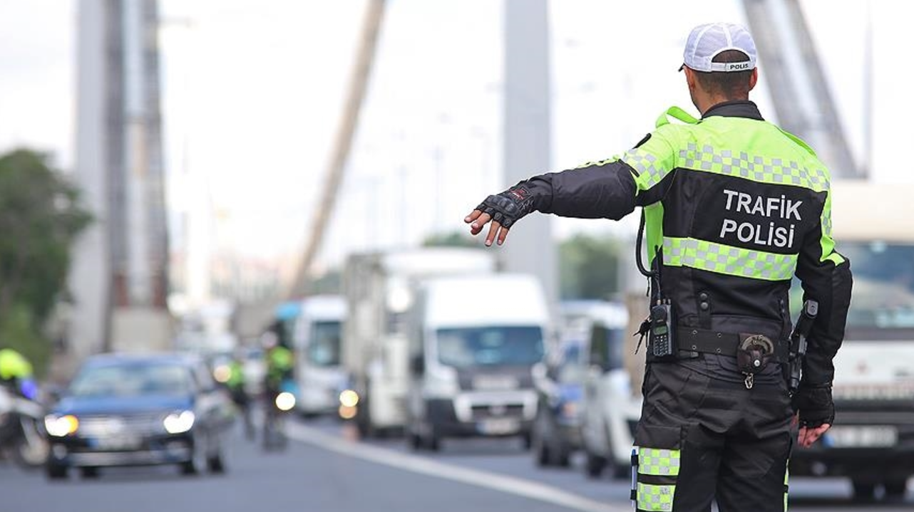 Zorunlu sigortayı yaptırmayanlara trafikte ceza yağdı: 368 bin araca ceza yazıldı