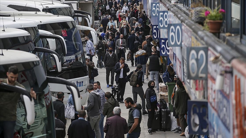 Taksi ve otobüs seyahatlerine yüz tanıma sistemi geliyor: 8 saatten fazlasına izin yok!