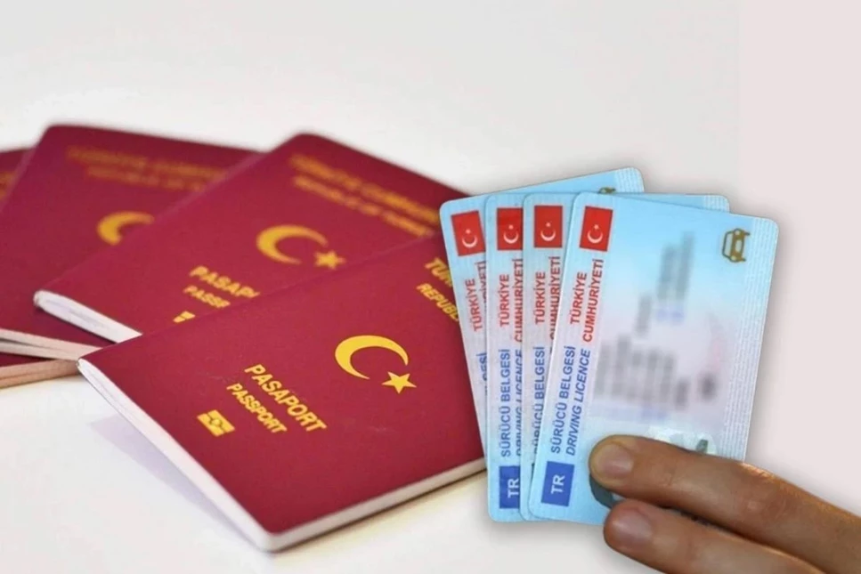 Resmi Gazete'de yayımlandı! 2025 yılında ehliyet, pasaport harcı, trafik cezaları ve IMEI kayıt ücreti ne kadar olacak?