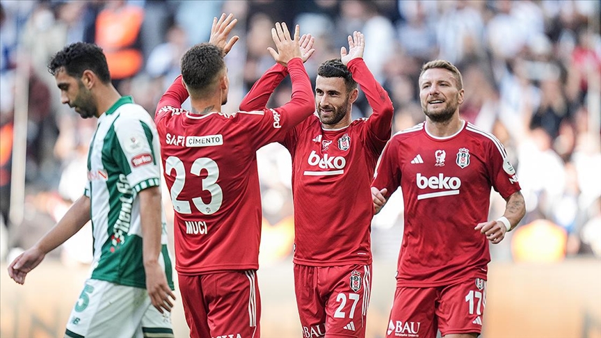 CANLI YAYIN İZLE | Beşiktaş-Maccabi Tel Aviv maçı ne zaman, saat kaçta ve hangi kanalda? İşte muhtemel 11'ler...