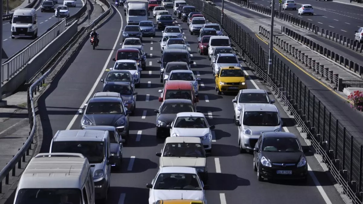 Motorlu Taşıtlar Vergisi’nde ilk sinyal! Cumhurbaşkanı Yardımcısı açıkladı