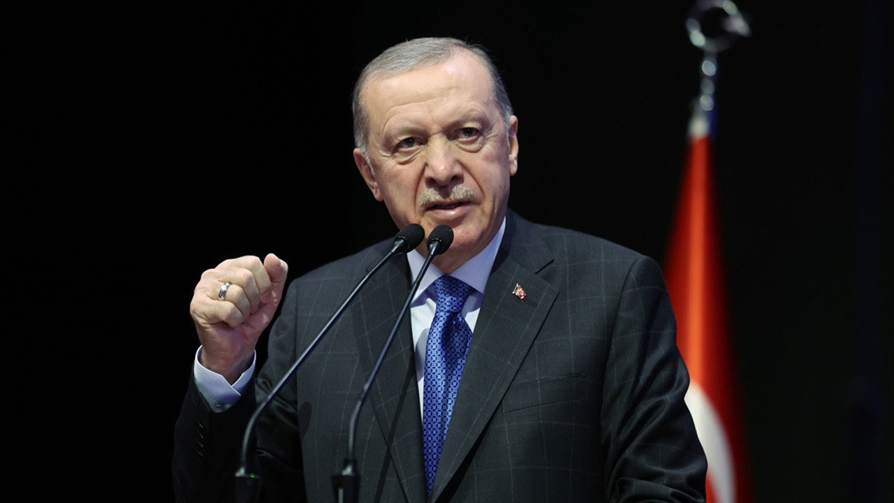 Cumhurbaşkanı Erdoğan: Suriye'de halk devrimi gerçekleşti, Esad kuyruğunu kıstırıp kaçtı