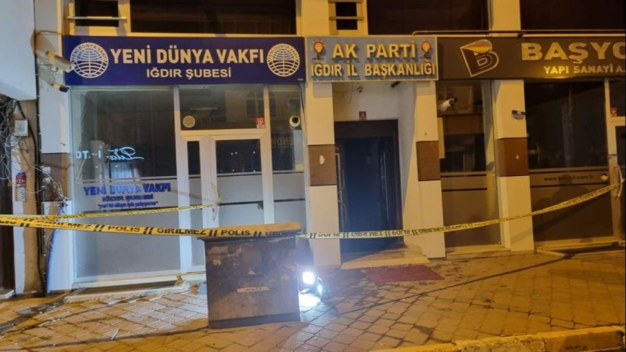 Iğdır’da AK Parti il binasına molotoflu saldırı