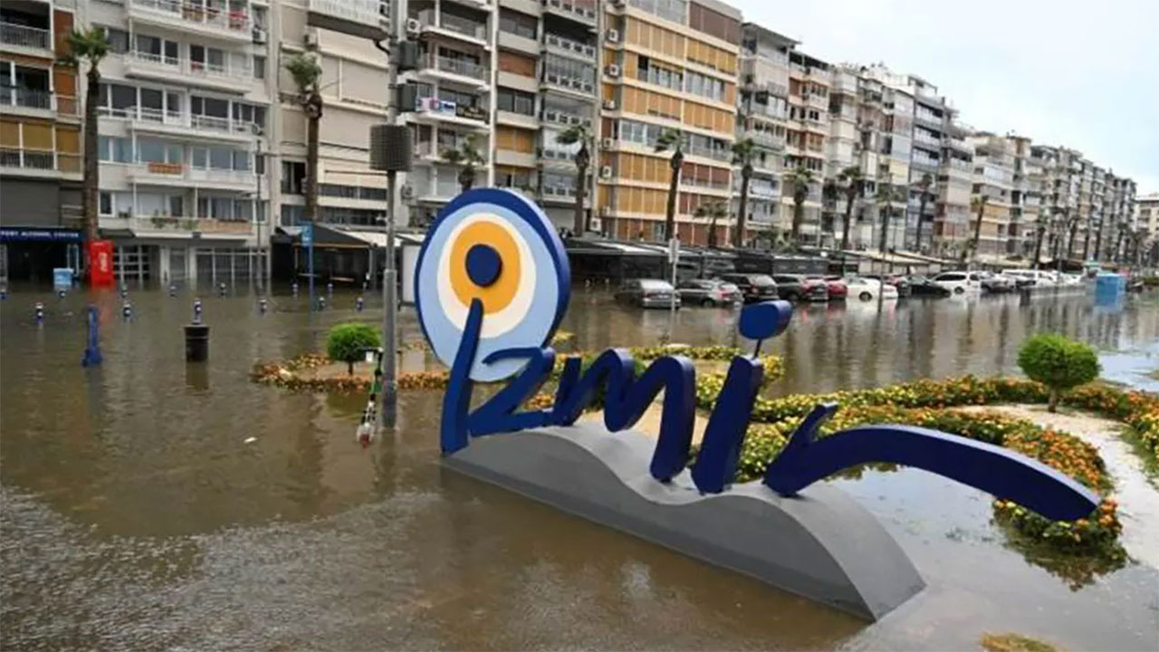 İzmir için afet alarmı. JMO İzmir Başkanı Önalan: Artık toplantılarla vakit kaybedemeyiz