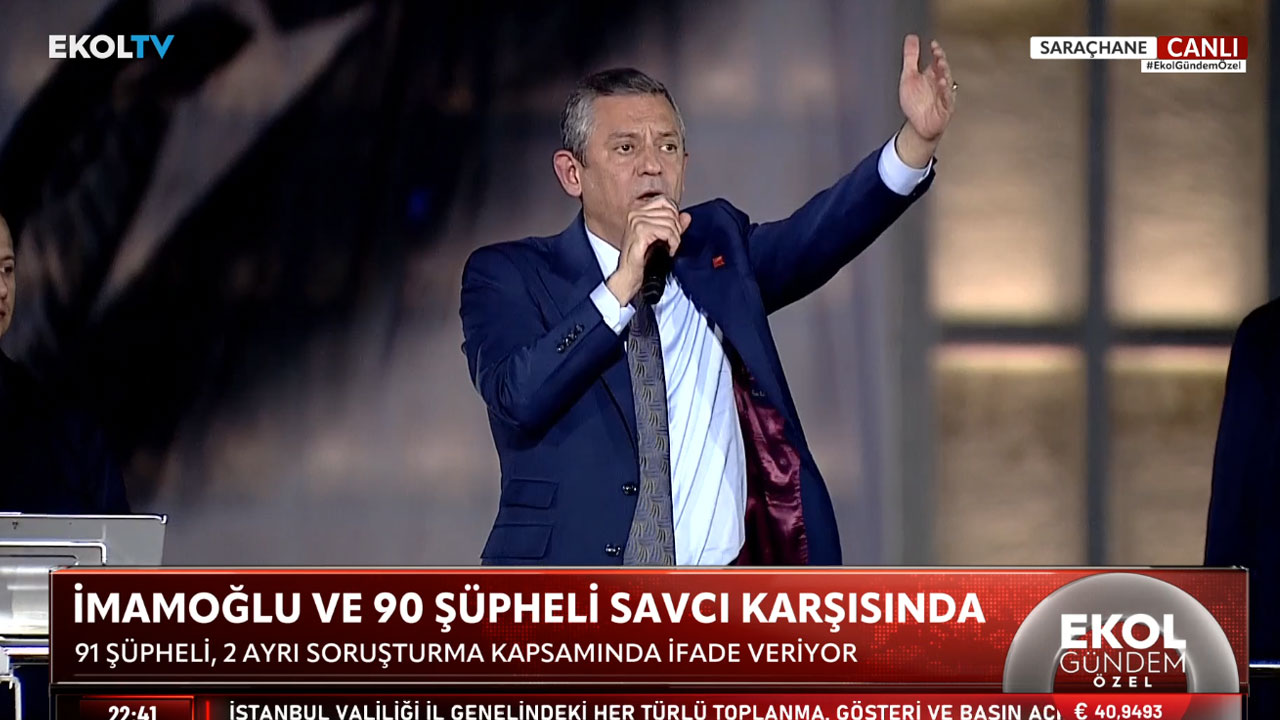 Özgür Özel: Hepinizin önünde saygıyla eğiliyorum