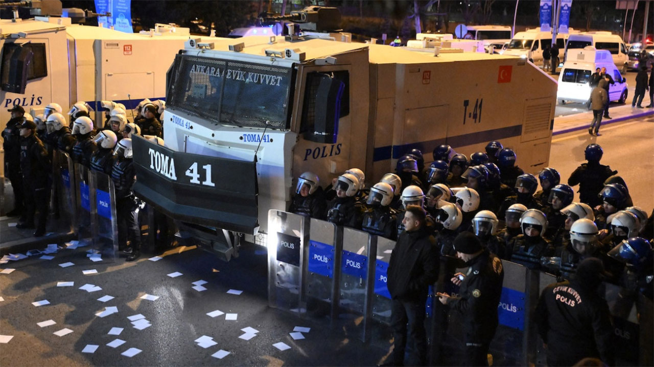 Ankara'da yarın sona erecek gösteri yasağı uzatıldı