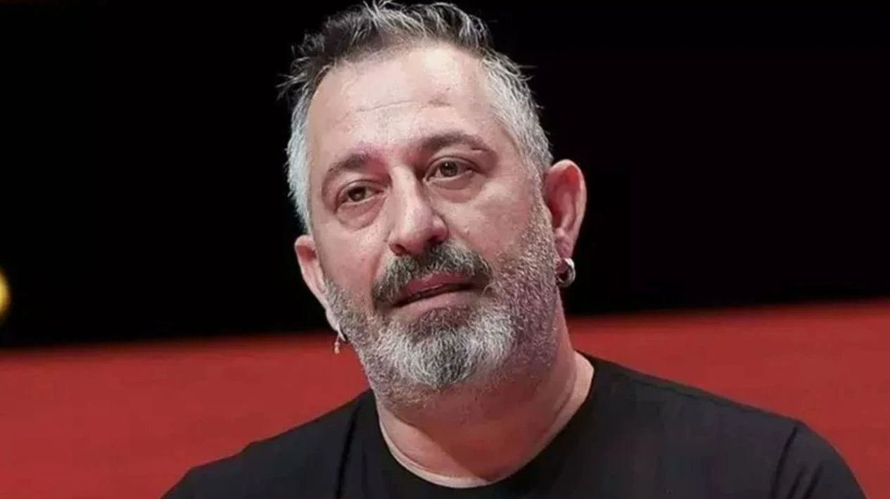 Tepkilerin odağındaki Cem Yılmaz 16 milyon takipçisi olan X hesabını tamamen kapattı