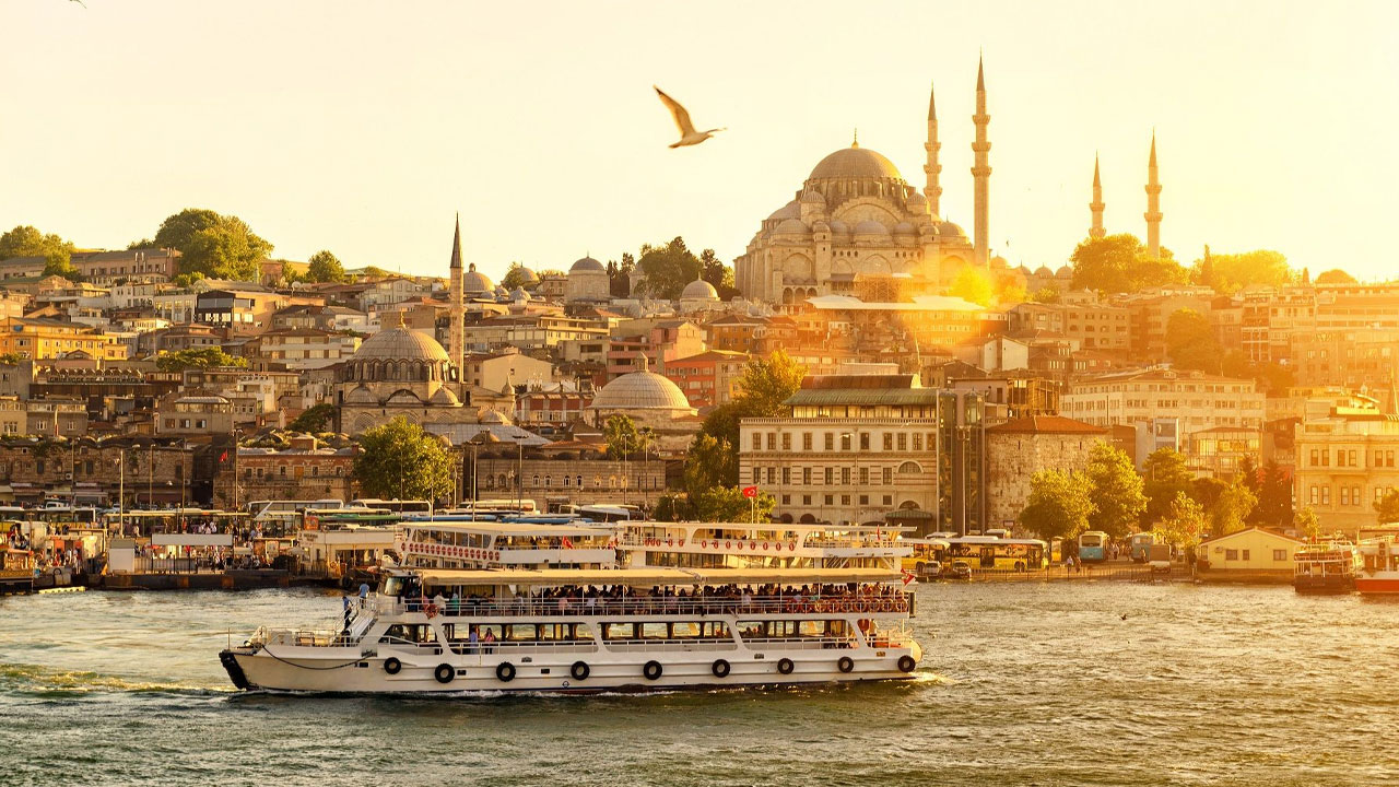 AKOM vatandaşları uyardı: Sıcaklıklar 7 dereceye kadar düşecek! İşte yeni haftanın hava durumu