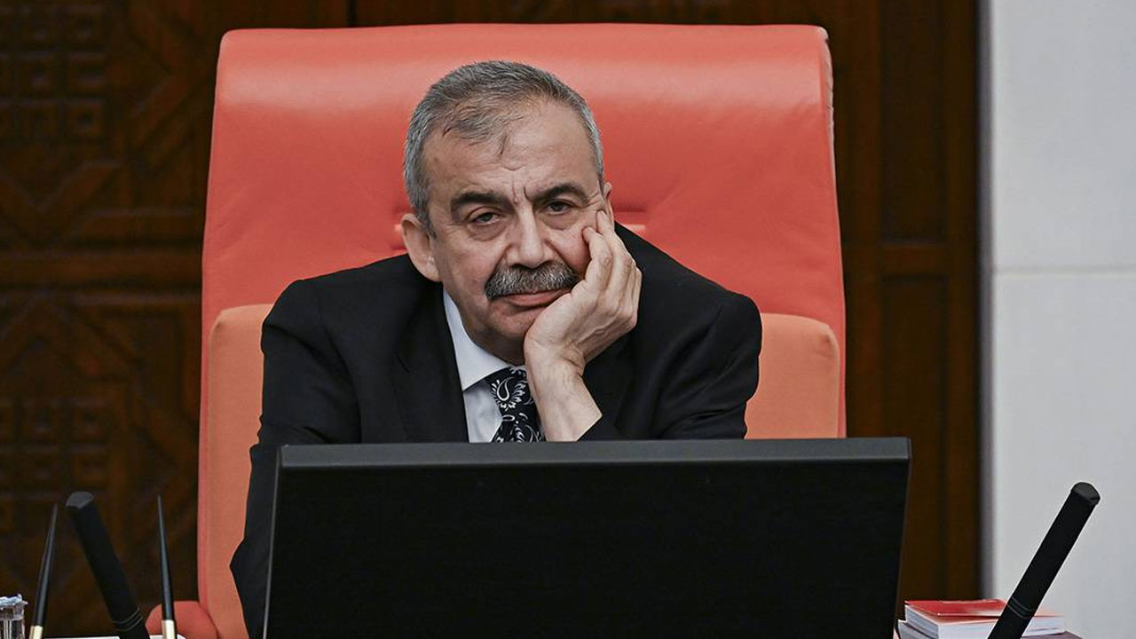 Sırrı Süreyya Önder'in sağlık durumu ile ilgili bir gelişme var mı? İşte yanıtı