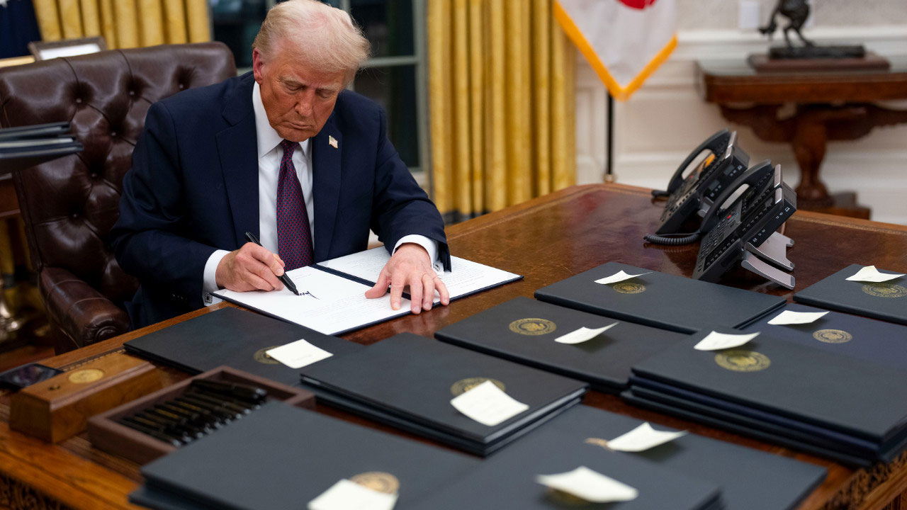 Trump yönetimi göçmenleri sınır dışı etmek için harekete geçti!