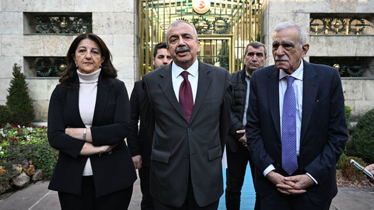 Sırrı Süreyya Önder'in yerini yeni bir isim almayacak: DEM Parti'den Bakan Tunç görüşmesine ilişkin açıklama