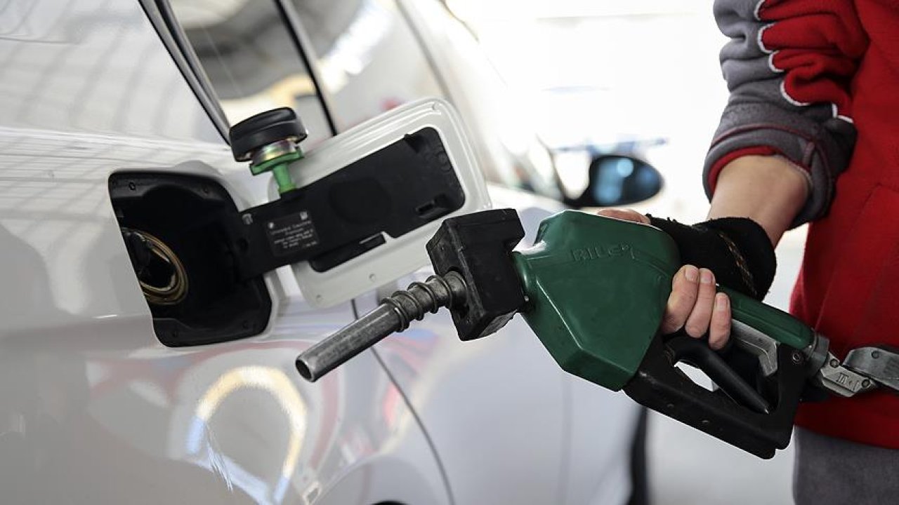 22 NİSAN 2025 GÜNCEL AKARYAKIT FİYATLARI: Motorine zam mı gelecek, ne kadar olacak? Benzin, motorin, LPG fiyatları