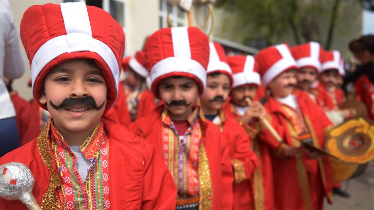 23 Nisan etkinlikleri ücretsiz 2025: İstanbul, Ankara, İzmir 23 Nisan konserleri, tiyatroları, atölyeleri nerede, saat kaçta?