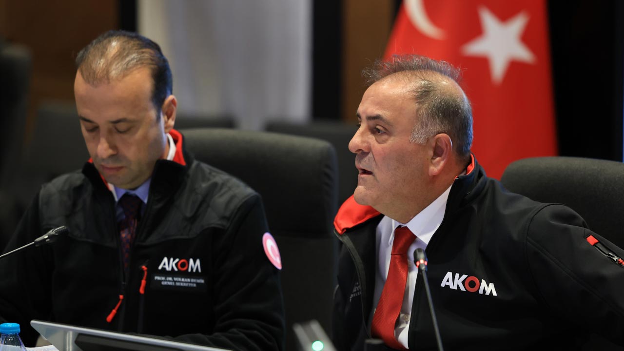 İBB'den son dakika açıklaması: 90 bin çalışanımızla sahadayız!