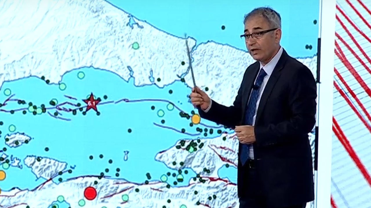 'İstanbul için en iyi senaryo' diyerek açıkladı: Depremin büyüklüğünü bu detay belirleyecek