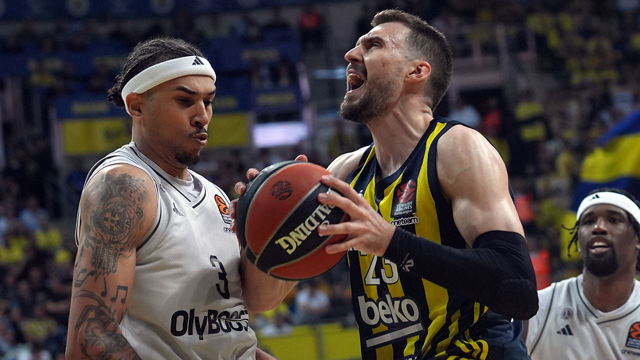 Fenerbahçe, Paris'i devirip Final Four'a göz kırptı
