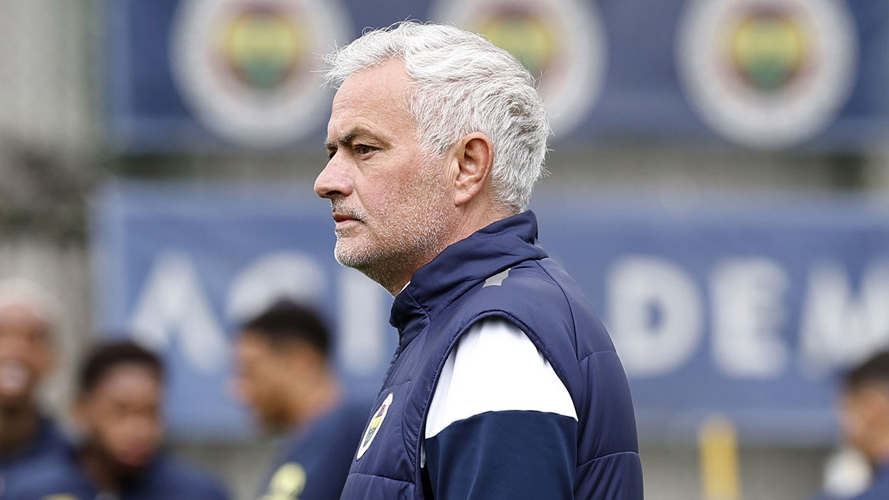 Fenerbahçe'nin kadrosunda 4 yıldız yer almadı