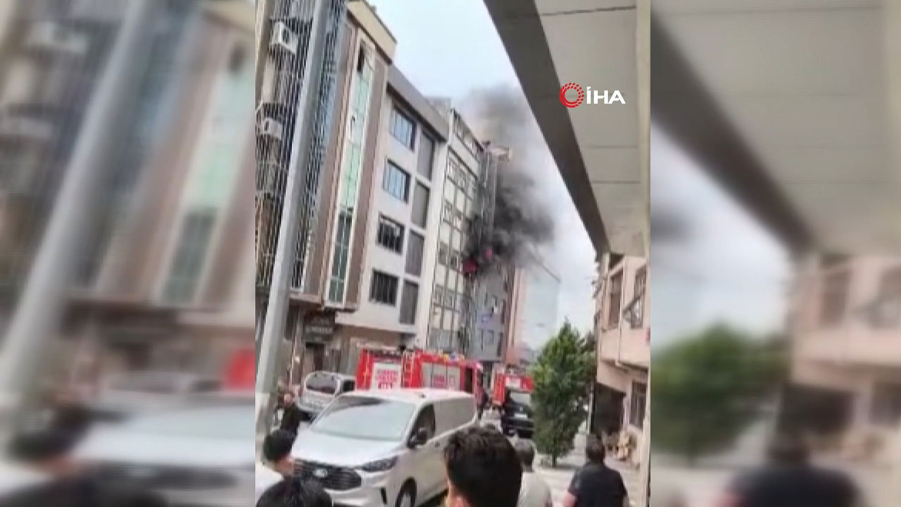 İstanbul Sultangazi'de göz gözü görmüyor! Ayakkabı imalathanesinde büyük yangın