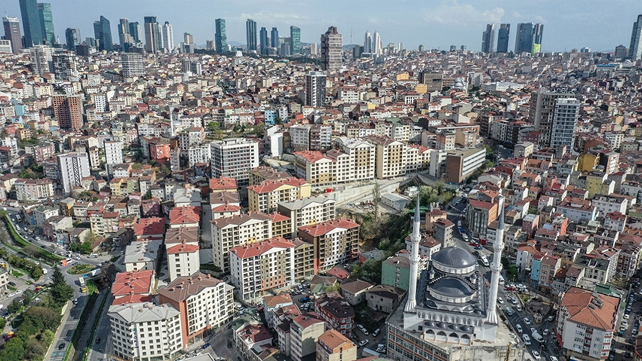 Bakan Kurum, İstanbul'daki hasarlı bina sayısını açıkladı: Rakam binin üstünde