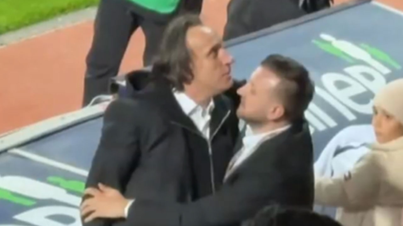 Eyüpspor'da Başkan Murat Özkaya çılgına döndü: "Cimbom'un çocuğu" tezahüratı ortamı gerdi