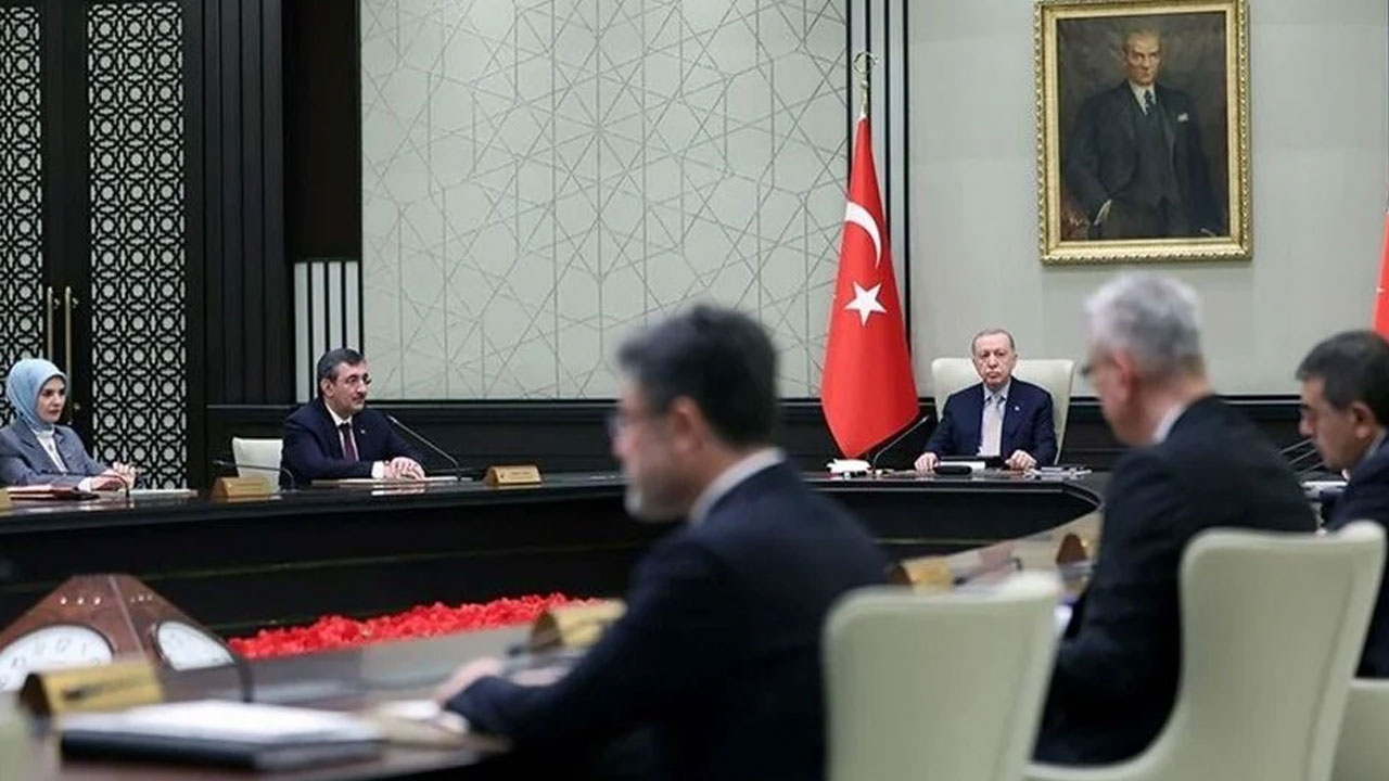 Kabine toplanıyor! Ana gündem: Deprem