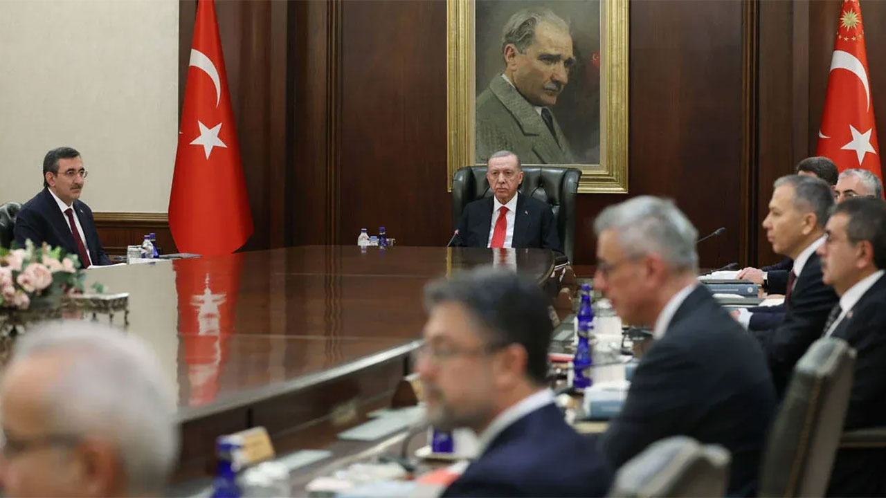 Kabine toplantısı başladı!