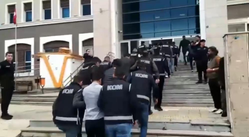 Araç muayene istasyonuna rüşvet operasyonunda 7 tutuklama