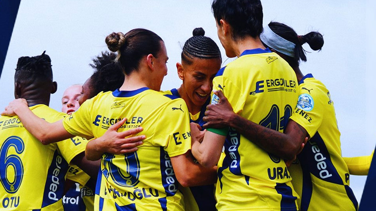 Fenerbahçeli yönetici, "Fütursuzca teklifler" sözleriyle o maçı işaret etti: Ne gizlendi, araştırılsın