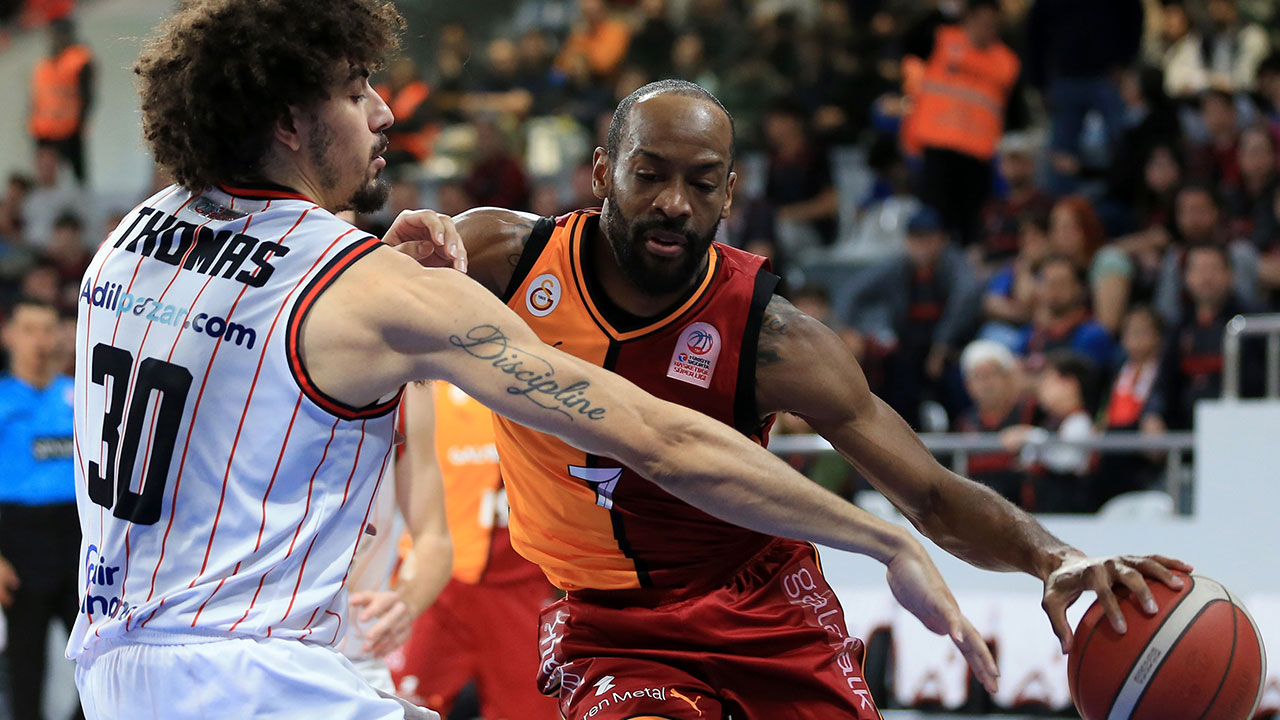 Galatasaray deplasmanda fark yedi