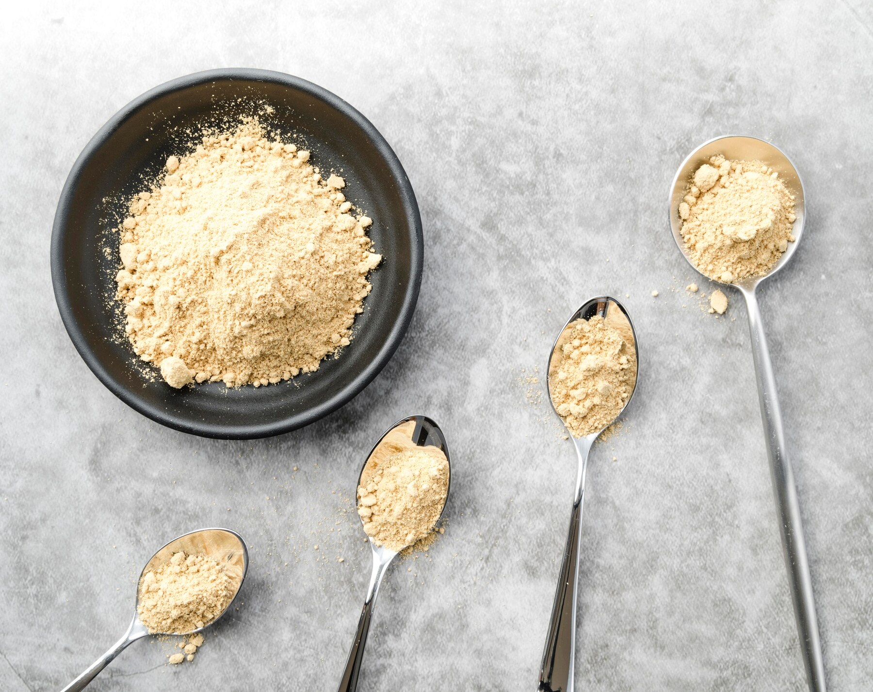 KAS KÜTLESİNİ ARTTIRMAK UĞRUNA SAĞLIĞINIZDAN OLABİLİRSİNİZ: Protein tozları sağlığı mahvediyor!
