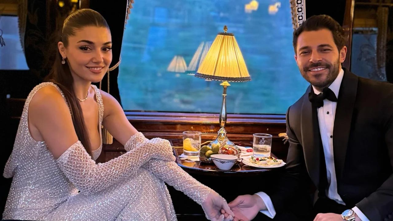 Roma-Paris treninde aşka geldiler! Hakan Sabancı ve Hande Erçel'den 'mutluyuz' pozu!