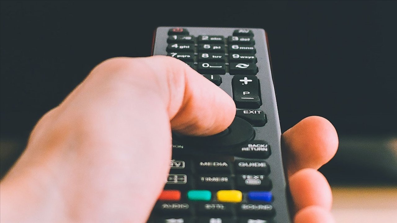 Star TV, Show TV, ATV, Kanal D, TV8, TRT 1, NOW yayın akışı! Bugün televizyonda neler var? 4 Mayıs 2025 TV yayın akışı