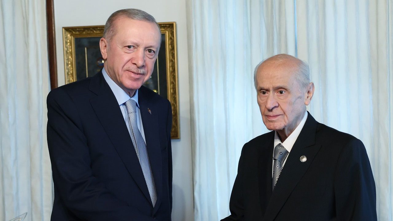 Cumhurbaşkanı Erdoğan, MHP lideri Bahçeli'yi ziyaret etti