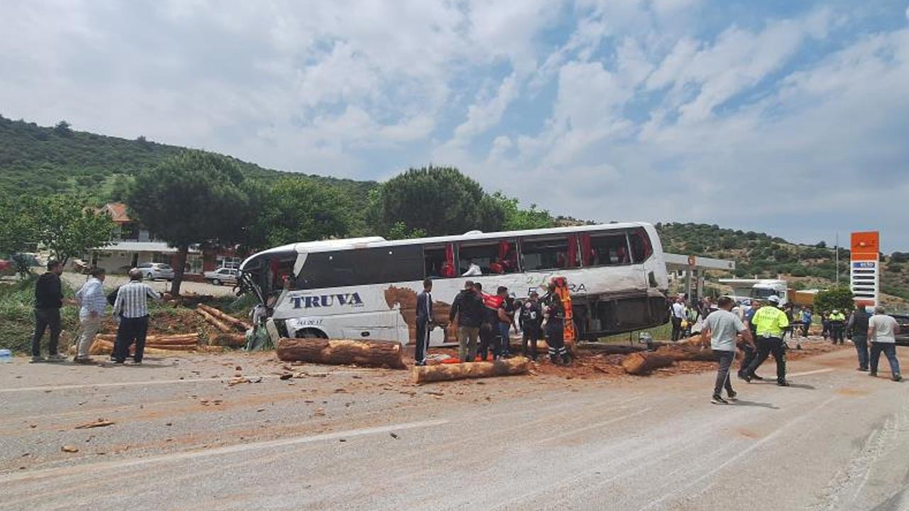 Çanakkale'de katliam gibi kaza: Acı bilançoyu Kaymakam Ekol TV'de açıkladı!