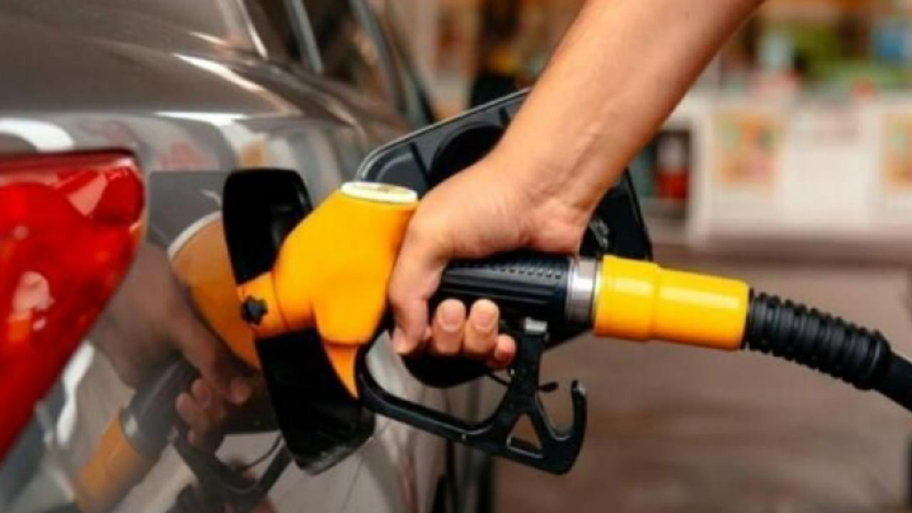 Depoları şimdiden doldurun! Benzin ve motorine peş peşe zam geliyor