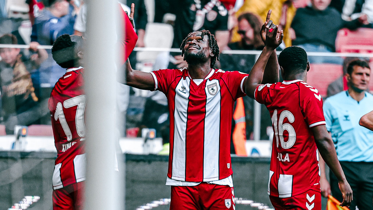 Galatasaray kupayı kazandı, Süper Lig ekibine yaradı