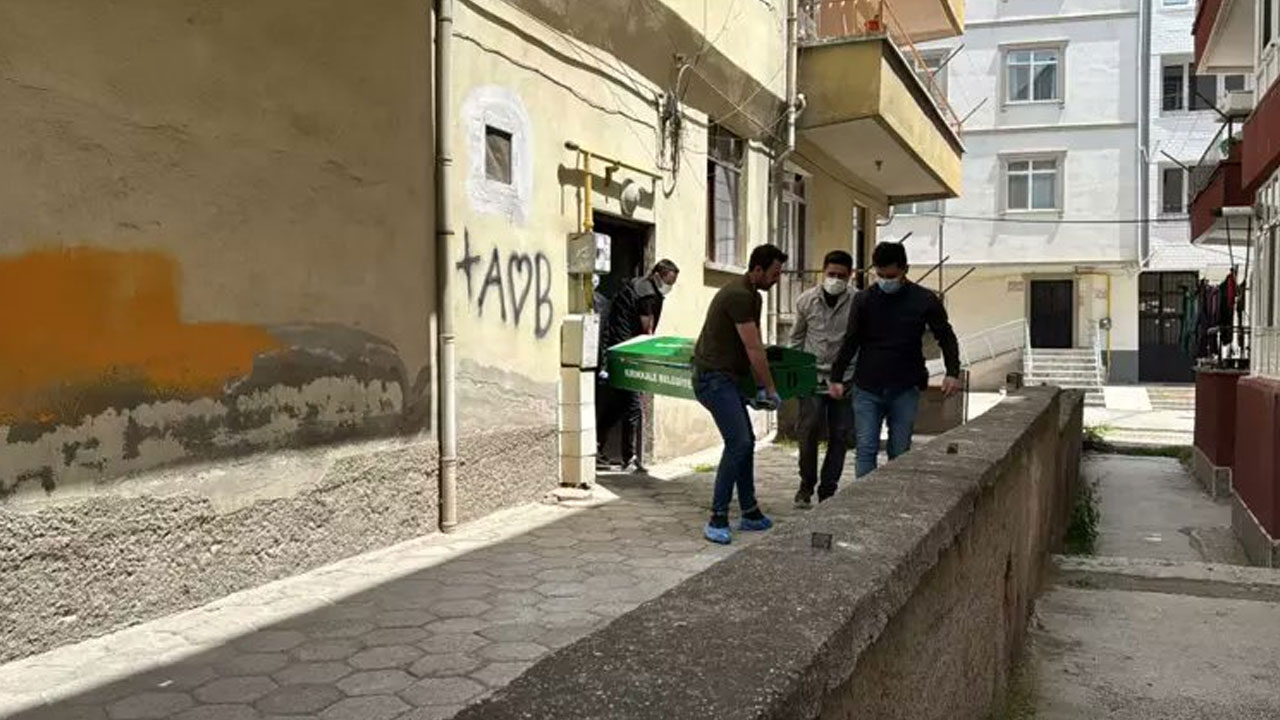 Kiracı öldü, 11 yıllık sır açığa çıktı: Dondurucudan çıkartılan ceset toprağa verildi