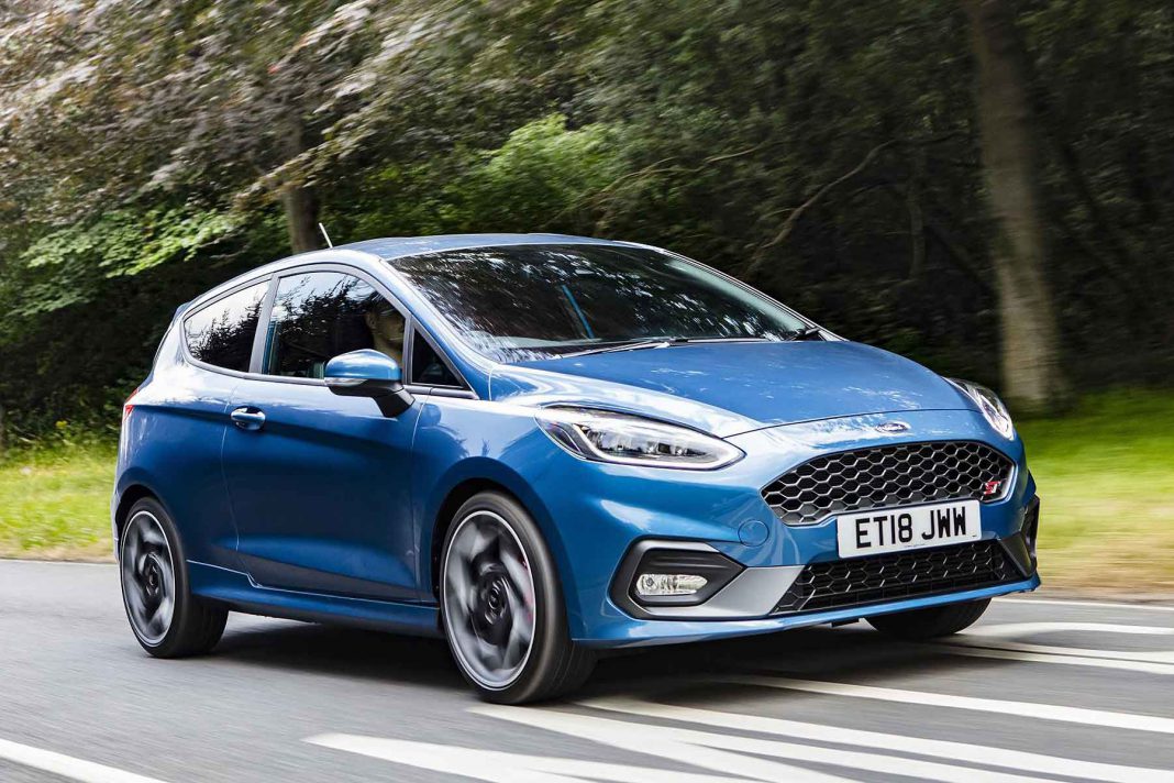 FORD'DAN BEKLENMEYECEK HAREKET: 300 bine yakın araç geri çağrıldı!