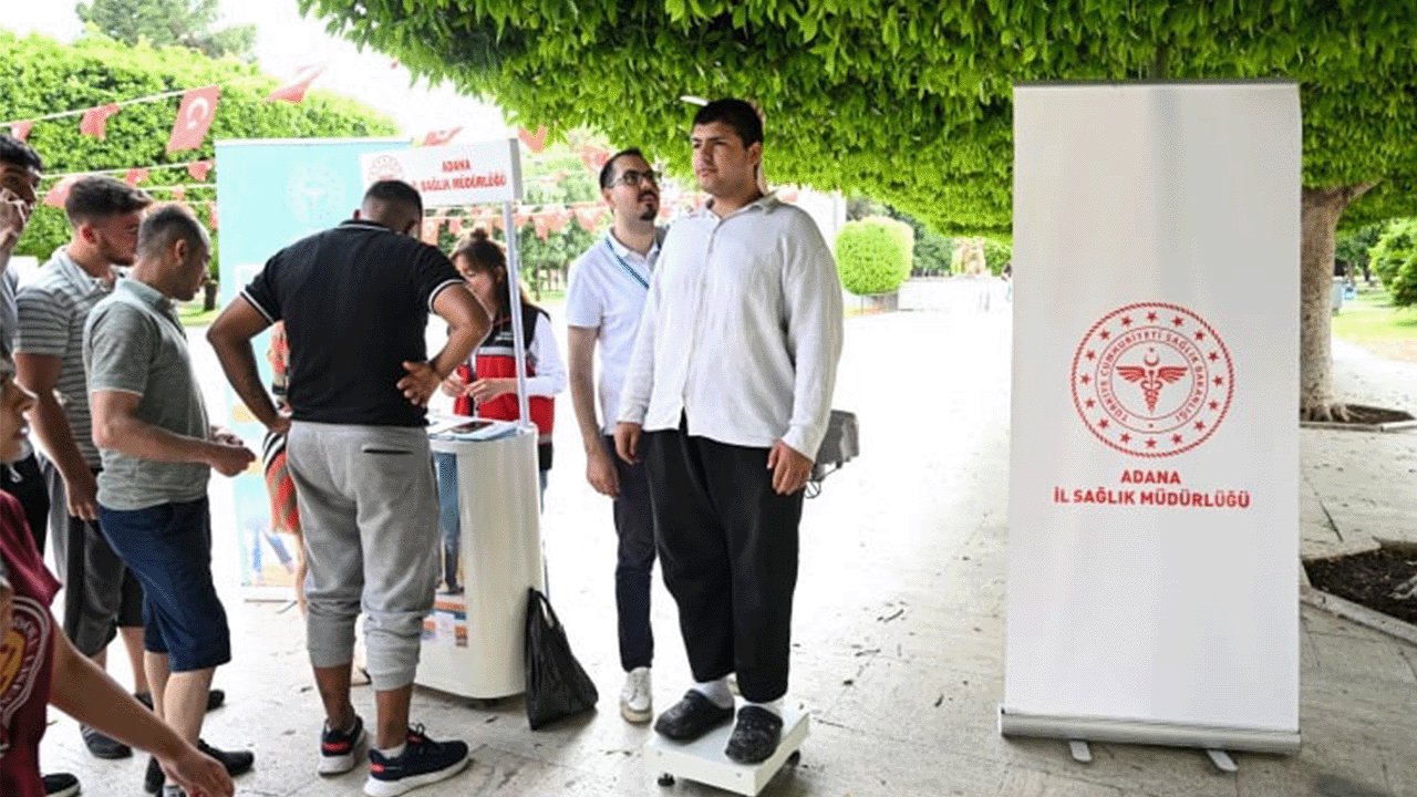 Dünya basını Türk mizahına yetişemedi: Espriyi gerçek sandılar