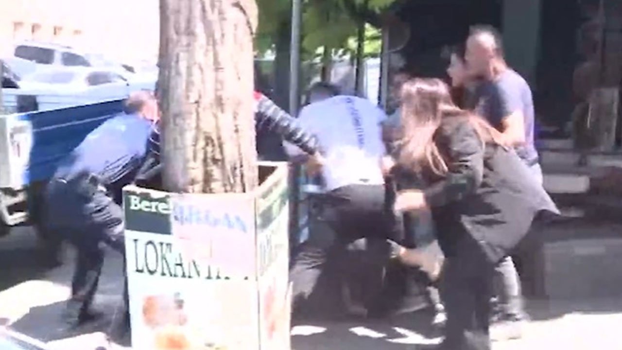 Gazetecileri darp etmişlerdi! Tutuklandılar