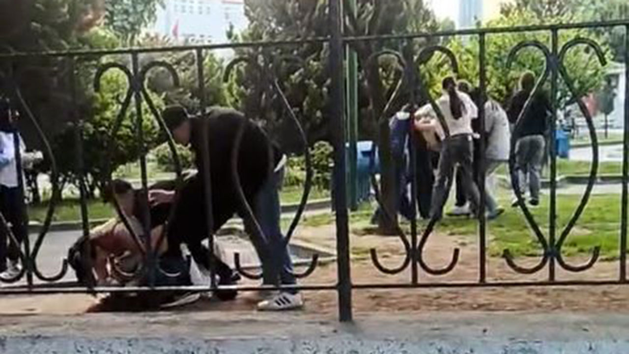 İstanbul'un göbeğinde akran zorbalığı: Parkta 3 ayrı çocuk grubu arasında kavga çıktı
