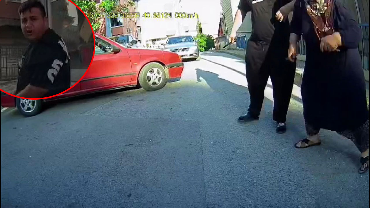 Yine trafikte dehşet, yine İstanbul! Yol verme tartışmasında bıçak çekti, genç kız panikleyerek çığlık attı