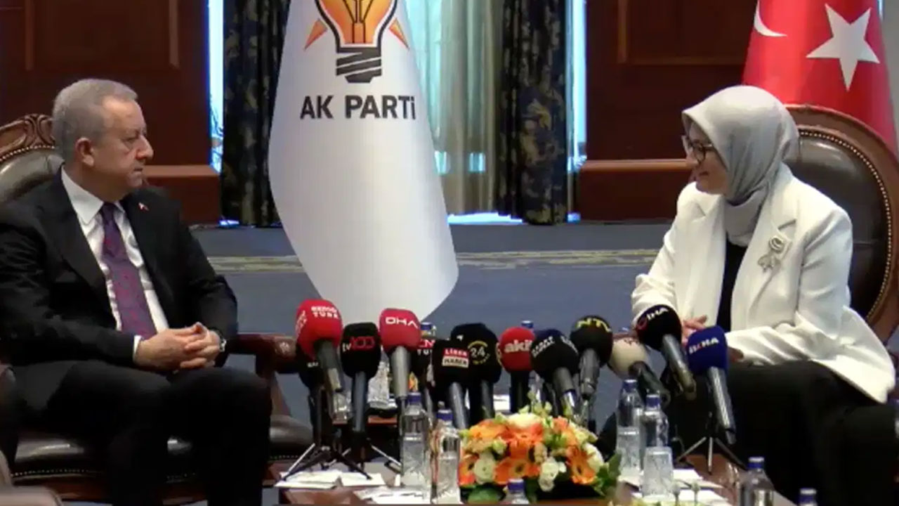 Siyasi partilerde bayramlaşma trafiği! AK Parti ve MHP görüştü