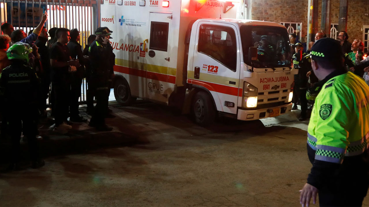 Cumhurbaşkanı adayına silahlı saldırı: 15 yaşındaki saldırgan gözaltında, Uribe'nin durumu kritik
