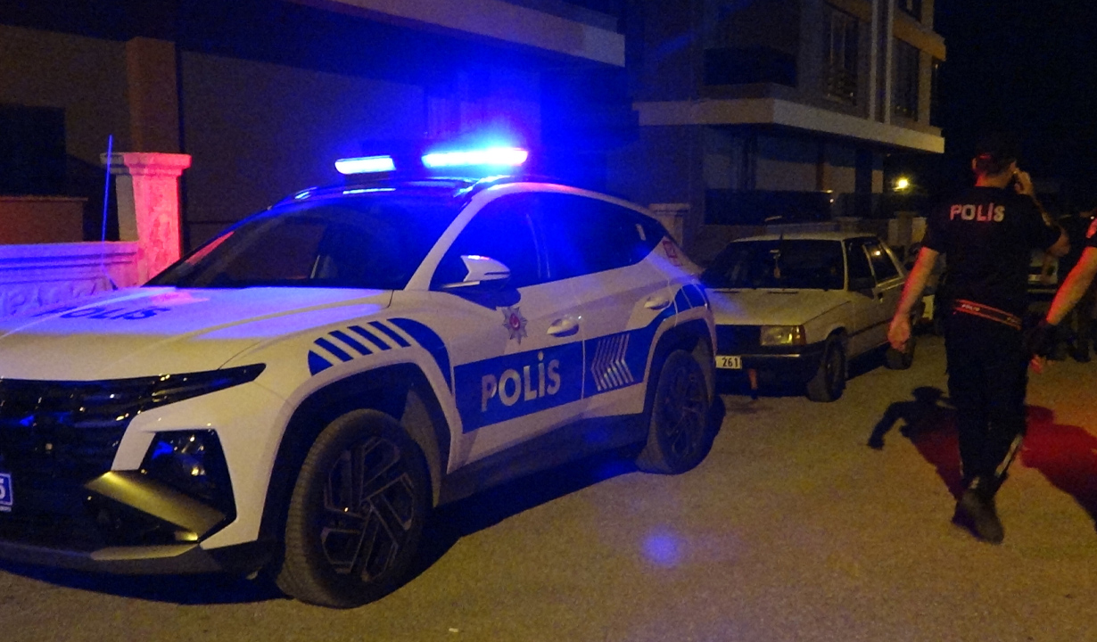 Kan donduran cinayet! 36 günlük bebeğinin yanında katledildi!